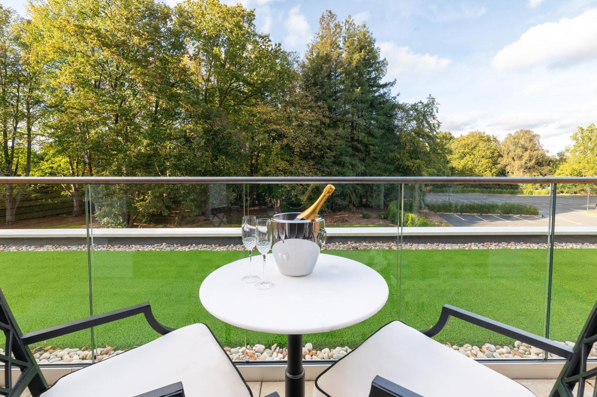 Hotel Fairmont Windsor Park Esterno foto